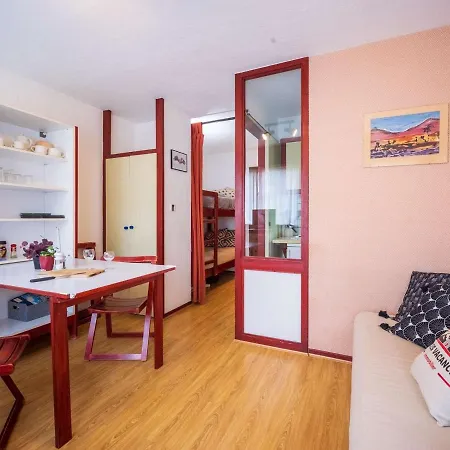 Chaleureux Pour 4 Pers. A Saint Lary Avec Balcon Et Parking - Fr-1-296-453 Vignec