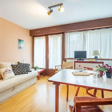 Chaleureux Pour 4 Pers. A Saint Lary Avec Balcon Et Parking - Fr-1-296-453 Apartman *